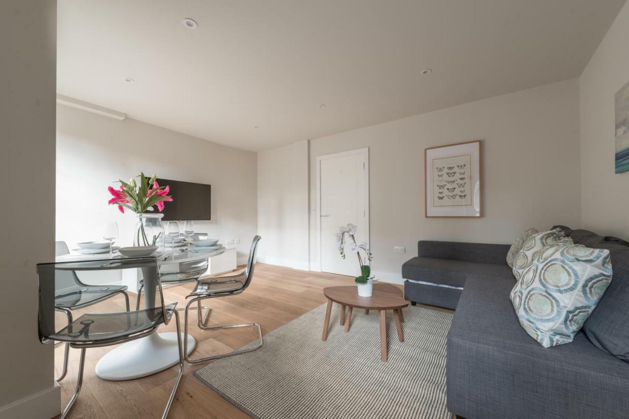 Hampden Apartments - The Diana วินด์เซอร์ ภายนอก รูปภาพ