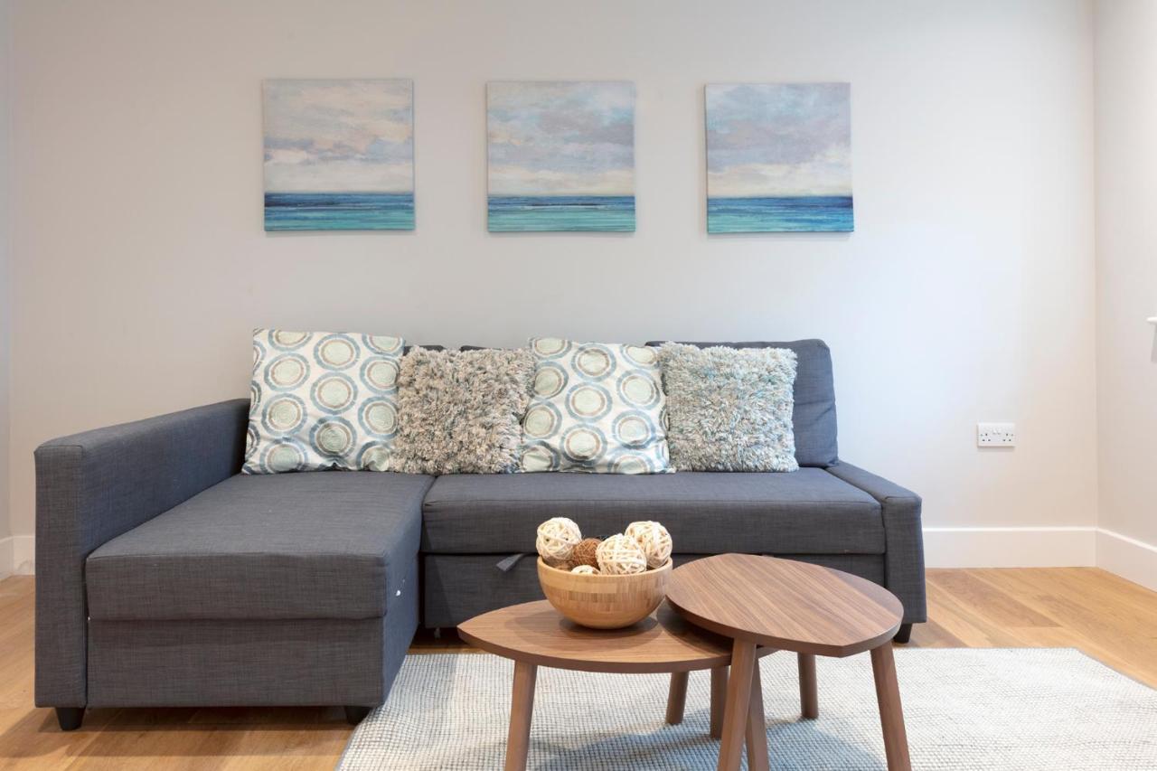 Hampden Apartments - The Diana วินด์เซอร์ ภายนอก รูปภาพ